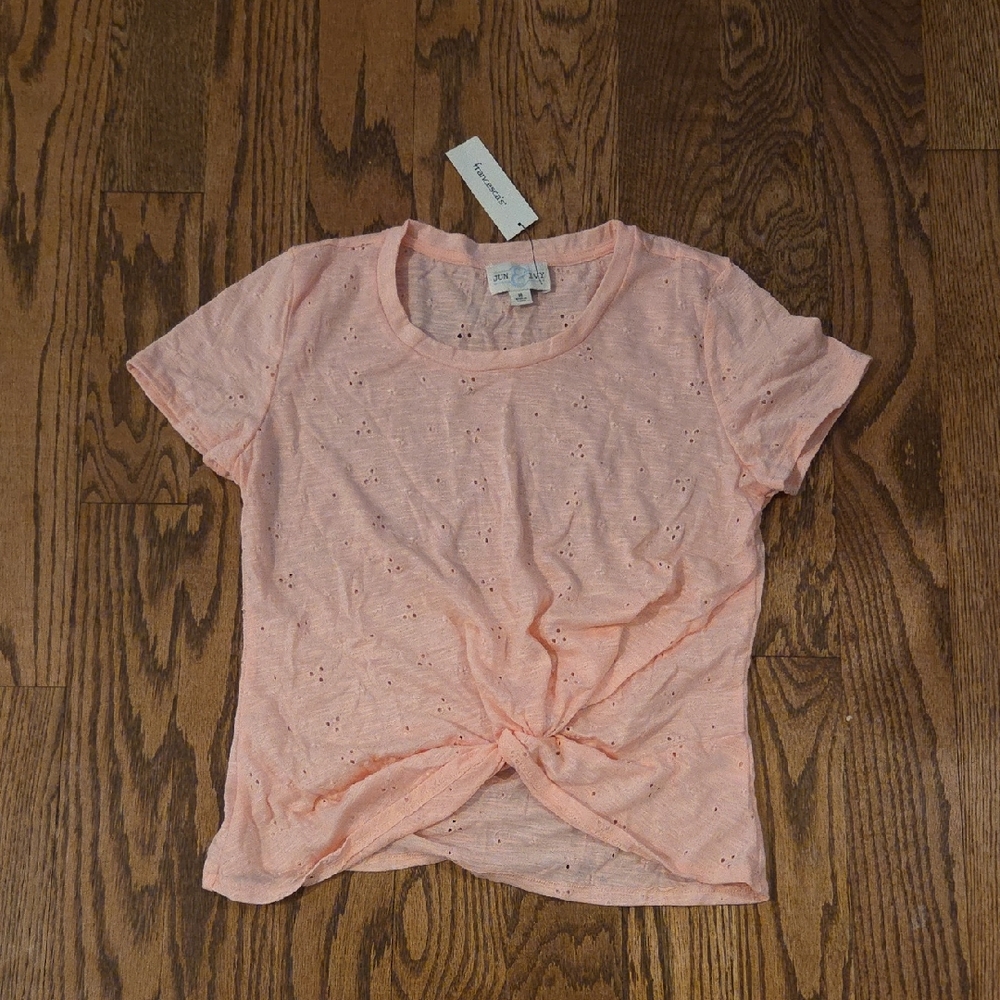 June & Ivy -  Light Pink Eyelet Knot Front Tee - Size M